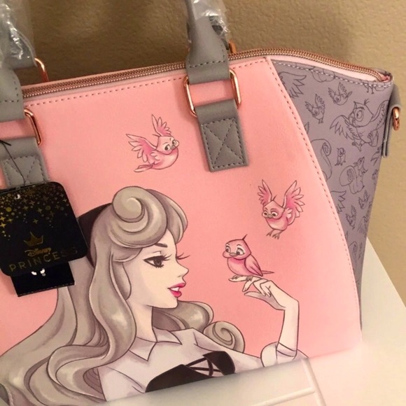 NWT!🌺RARE🌺 Beautiful Loungefly Sleeping Beauty - Picture 3 of 3